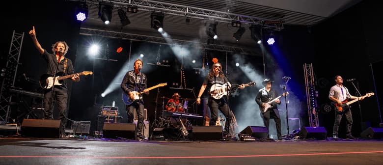 The First Steps of Rock Music in the United Kingdom: How the Rock Concert Was Born